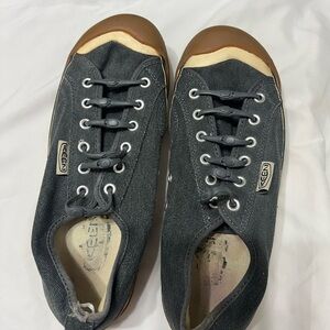 Keen Charcoal and Tan Lace-Up Shoes